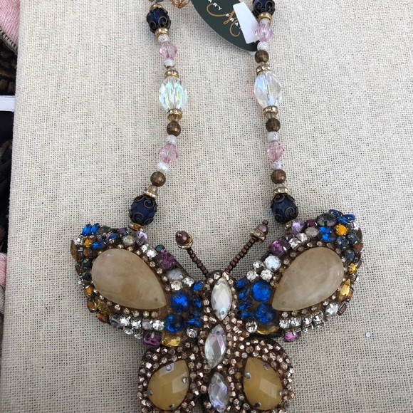 Mary Frances, butterfly necklace. - Picture 3 of 3